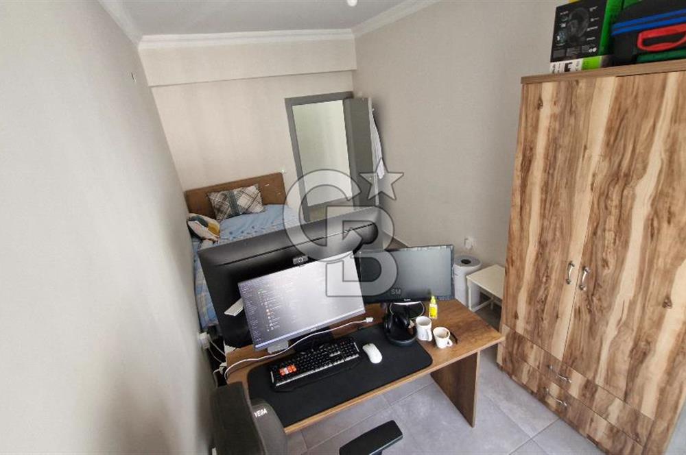 İzmir Menemen İstiklal M. Havuzlu Sitede Satılık 3+1 Daire CB PH