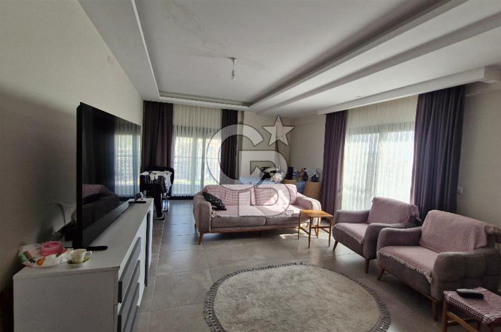 İzmir Menemen İstiklal M. Havuzlu Sitede Satılık 3+1 Daire CB PH