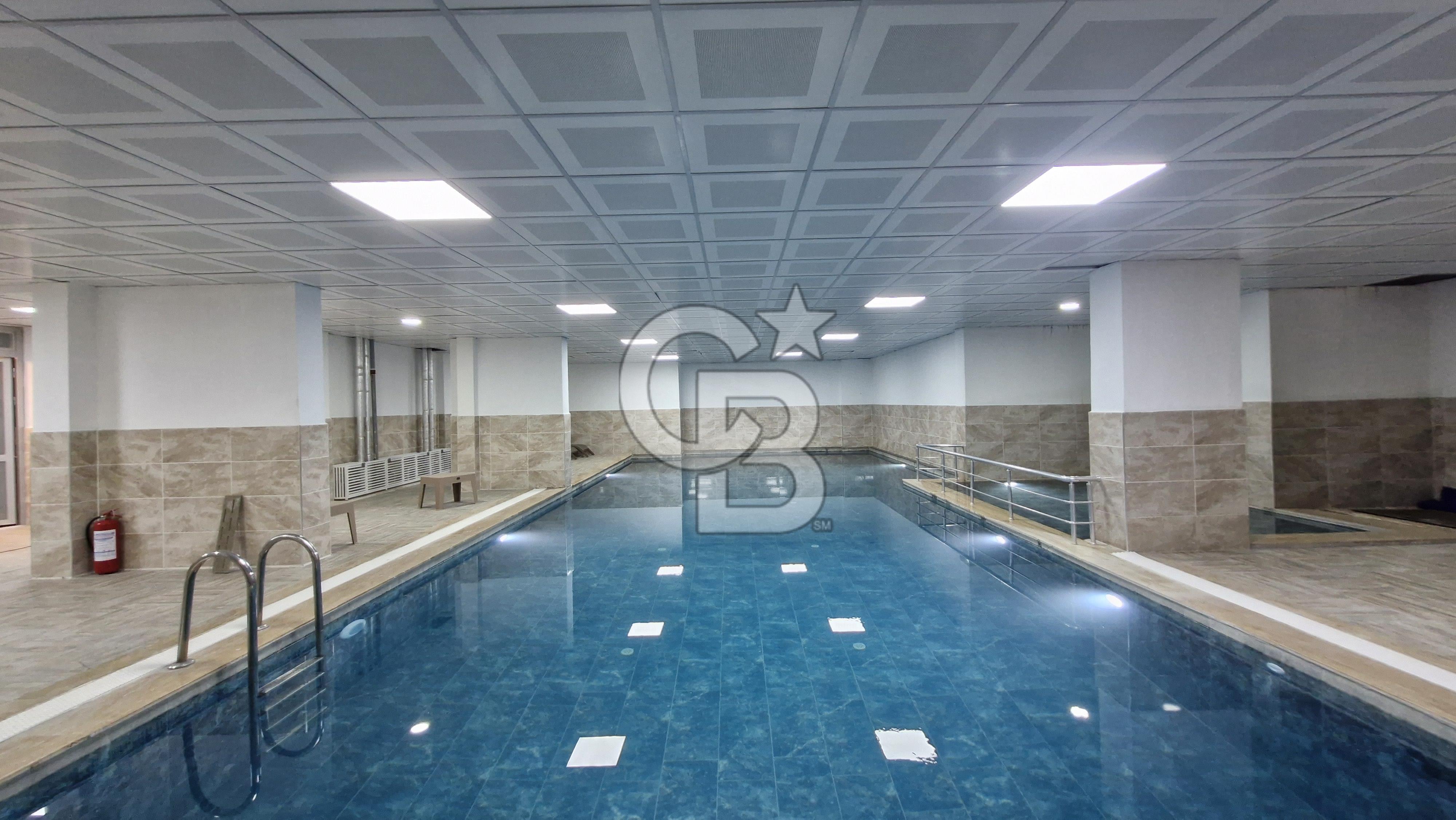 İzmir Menemen İstiklal M. Havuzlu Sitede Satılık 3+1 Daire CB PH