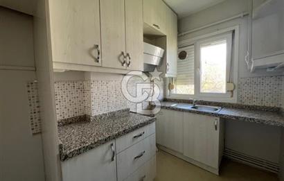 Etiler de yenilenmiş balkonlu geniş 2+1 kiralık daire 