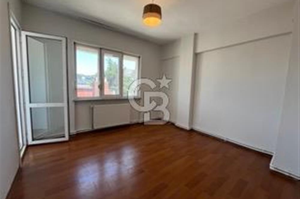 Etiler de yenilenmiş balkonlu geniş 2+1 kiralık daire 