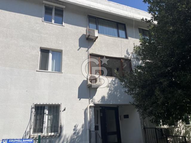Etiler de yenilenmiş balkonlu geniş 2+1 kiralık daire 