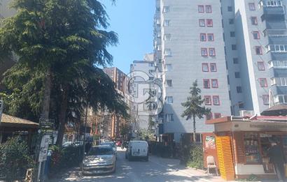 SGK Yanında Site içinde Kiralık bakımlı 3+1 daire.