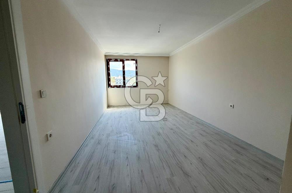 Menemen de 4+1 satılık dubleks daire 