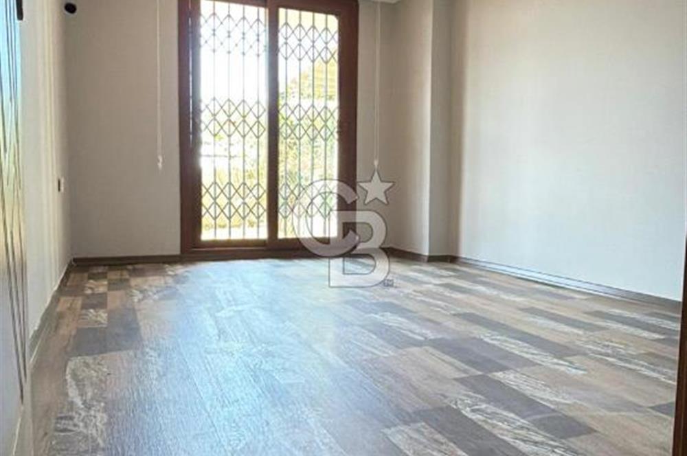 GÜZELBAHÇE KAHRAMANDERE DENİZ MANZARALI 5+1 SATILIK TRİPLEX VİLLA