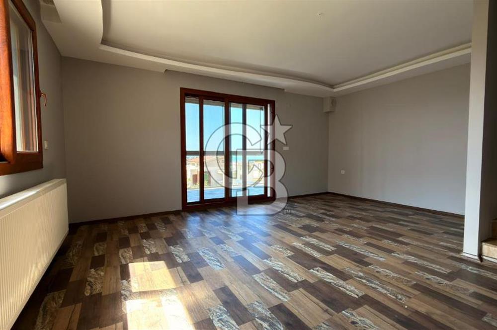 GÜZELBAHÇE KAHRAMANDERE DENİZ MANZARALI 5+1 SATILIK TRİPLEX VİLLA