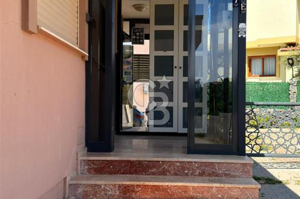 GÜZELBAHÇE KAHRAMANDERE DENİZ MANZARALI 5+1 SATILIK TRİPLEX VİLLA