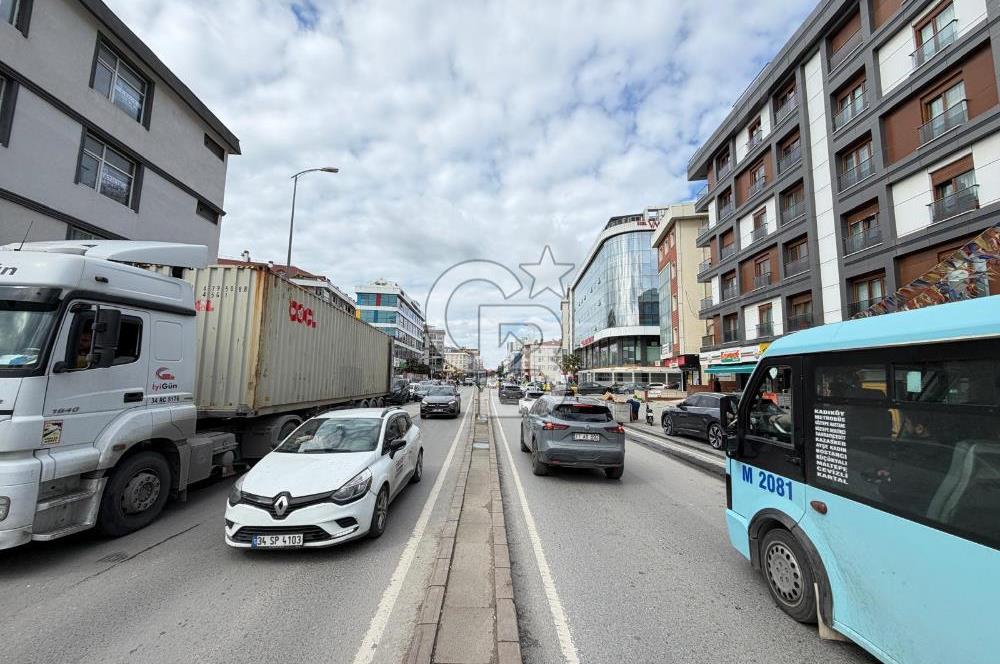 BAĞDAT CADDESİ ÜZERİNDE KİRALIK 1+1 DAİRE