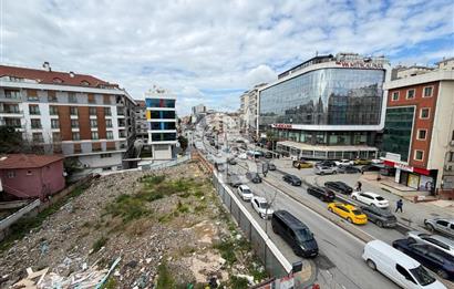 BAĞDAT CADDESİ ÜZERİNDE KİRALIK 1+1 DAİRE