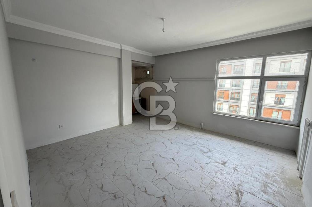 BAĞDAT CADDESİ ÜZERİNDE KİRALIK 1+1 DAİRE