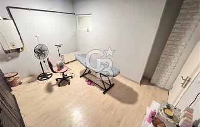 Köşe Konumlu Cadde üzeri Yapılı 2 cepheli 106 m2 Dükkan