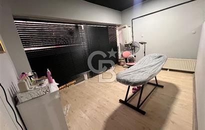 Köşe Konumlu Cadde üzeri Yapılı 2 cepheli 106 m2 Dükkan