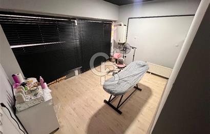 Köşe Konumlu Cadde üzeri Yapılı 2 cepheli 106 m2 Dükkan