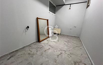 Köşe Konumlu Cadde üzeri Yapılı 2 cepheli 106 m2 Dükkan