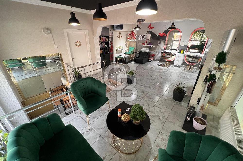 Köşe Konumlu Cadde üzeri Yapılı 2 cepheli 106 m2 Dükkan