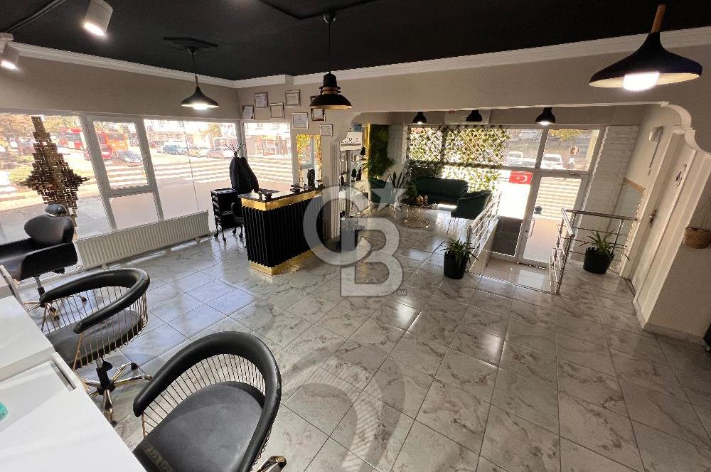 Köşe Konumlu Cadde üzeri Yapılı 2 cepheli 106 m2 Dükkan