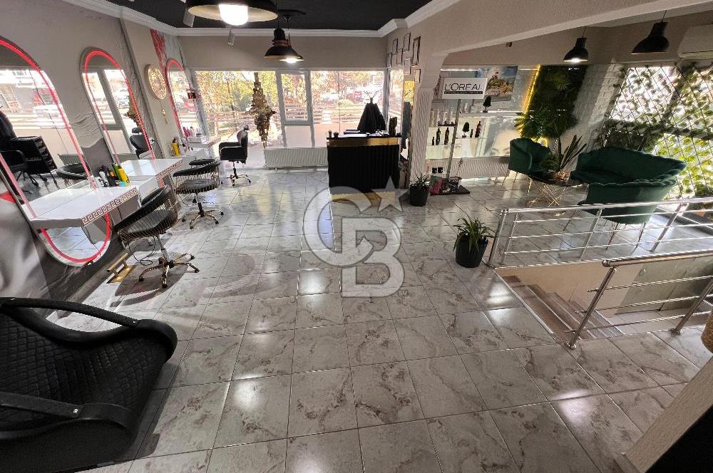 Köşe Konumlu Cadde üzeri Yapılı 2 cepheli 106 m2 Dükkan