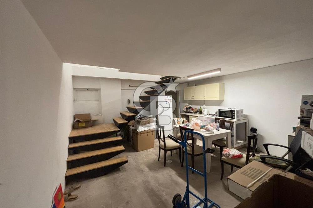 Narlıdere Mithatpaşa Caddesi Üzerinde Kiralık 2 Dükkan 1 arada