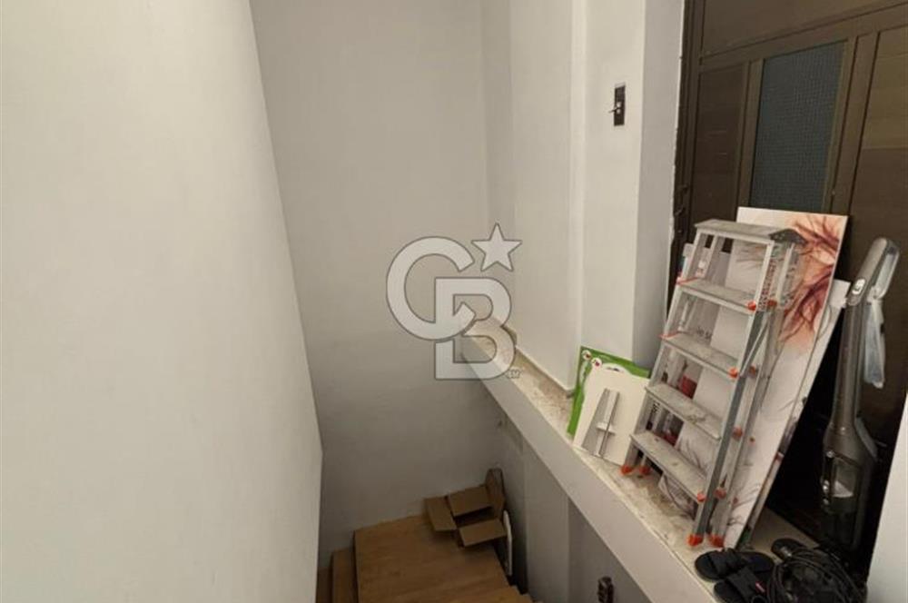 Narlıdere Mithatpaşa Caddesi Üzerinde Kiralık 2 Dükkan 1 arada