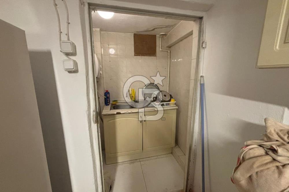 Narlıdere Mithatpaşa Caddesi Üzerinde Kiralık 2 Dükkan 1 arada