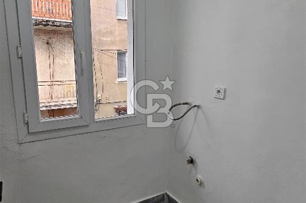 Bornova Altındağ Kamil Tunca Yakını 2 Katlı Satılık Bina