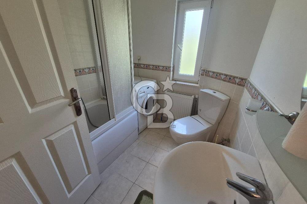 İSTANBUL'A 45 DK KÖRFEZ ATAKENT SİTESİ BAHÇELİ 4+1 KİRALIK VİLLA