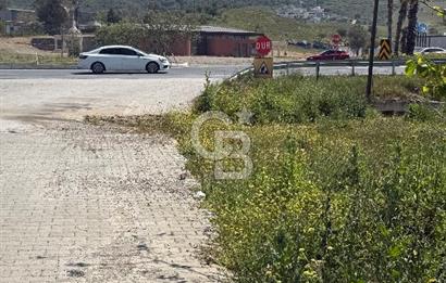 Güzelbahçe Çamlı Mahallesi’nde köşe parsel ticari arsa