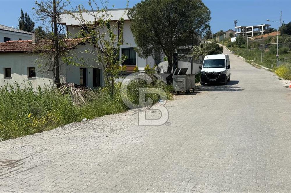 Güzelbahçe Çamlı Mahallesi’nde köşe parsel ticari arsa