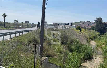 Güzelbahçe Çamlı Mahallesi’nde köşe parsel ticari arsa