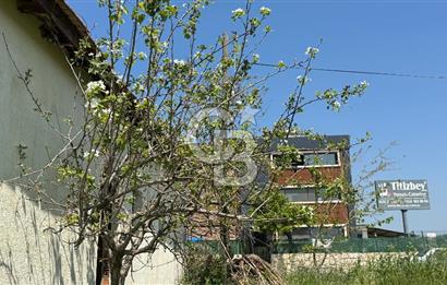 Güzelbahçe Çamlı Mahallesi’nde köşe parsel ticari arsa