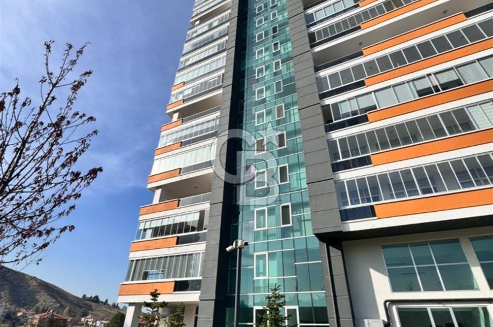 ALACAATLI VENT KULE'DE PANAROMİK MANZARALI EKSTRA YAPILI 250M2 5+1 KİRALIK DAİRE
