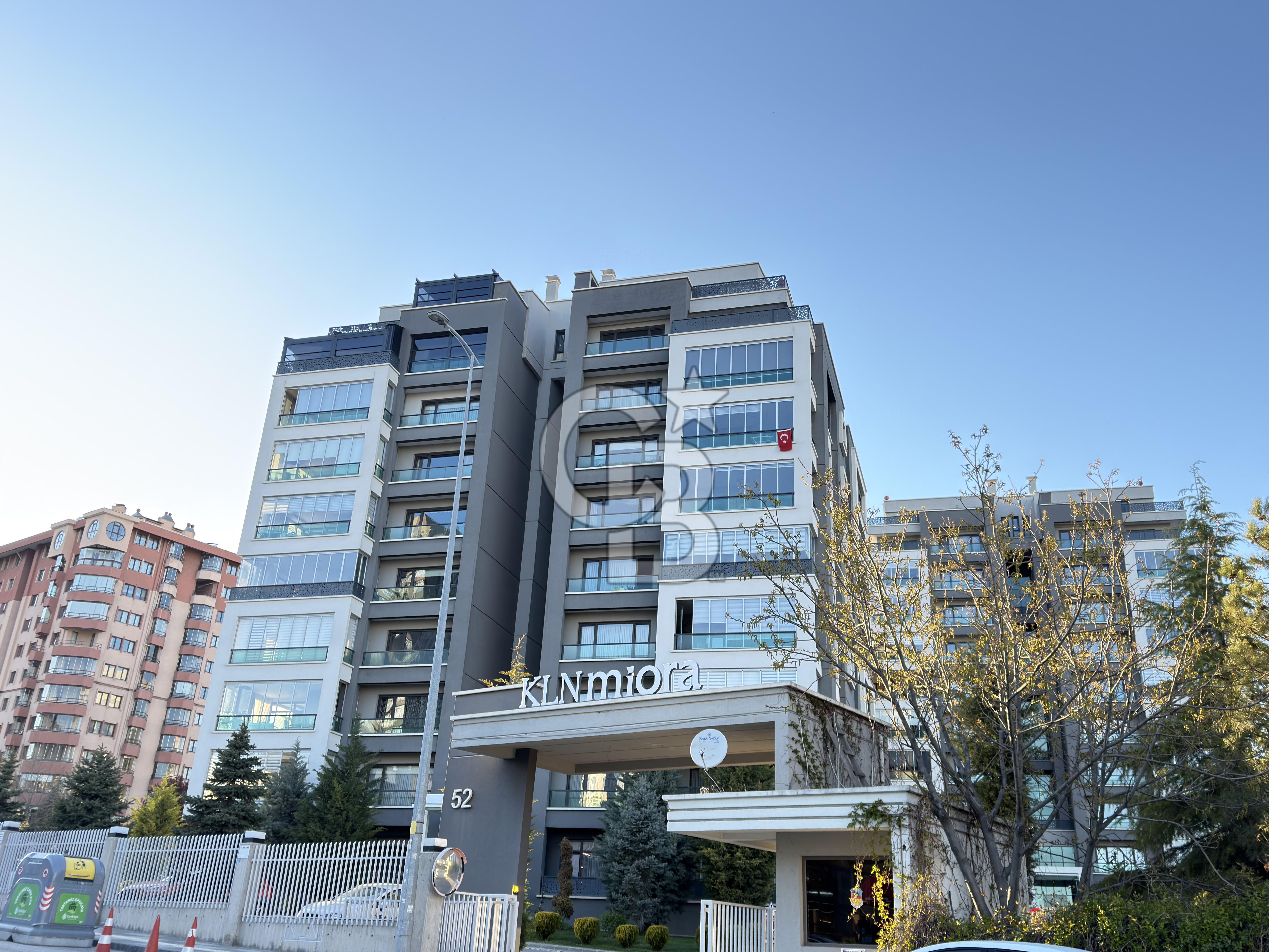 YAŞAMKENT PARK CADDESİ KLN MİORA'DA 5+1 KİRALIK DUBLEKS DAİRE