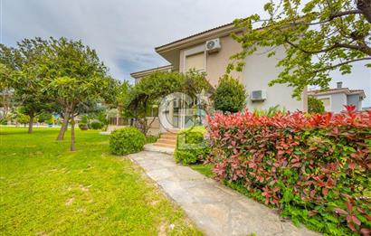 GÜZELBAHÇE ÇAMLI VİLLARI 5+1 SATILIK VİLLA 800M2 ARSA PAYI