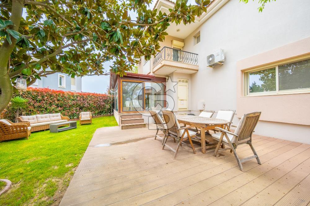 GÜZELBAHÇE ÇAMLI VİLLARI 5+1 SATILIK VİLLA 800M2 ARSA PAYI