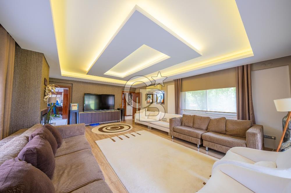 GÜZELBAHÇE ÇAMLI VİLLARI 5+1 SATILIK VİLLA 800M2 ARSA PAYI