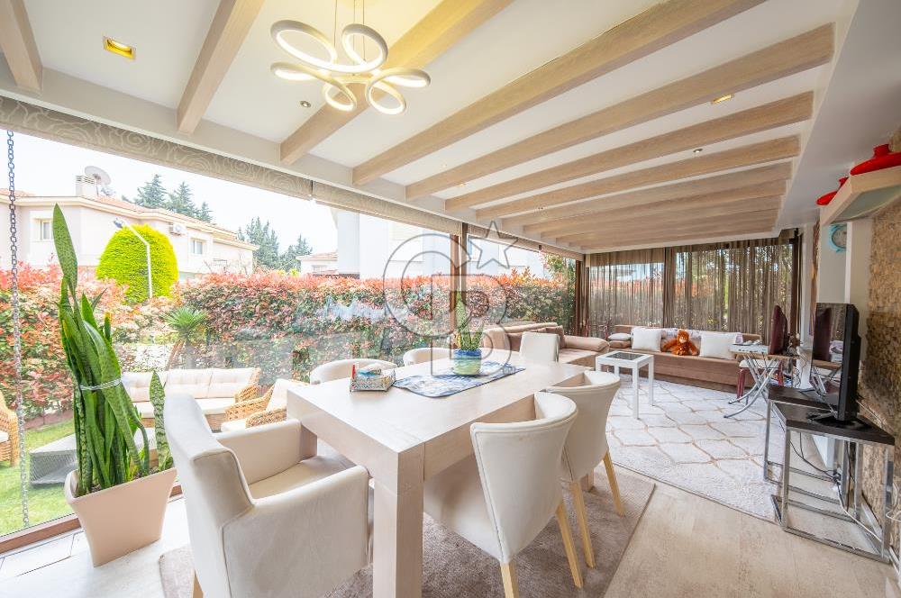 GÜZELBAHÇE ÇAMLI VİLLARI 5+1 SATILIK VİLLA 800M2 ARSA PAYI