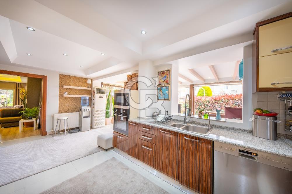 GÜZELBAHÇE ÇAMLI VİLLARI 5+1 SATILIK VİLLA 800M2 ARSA PAYI