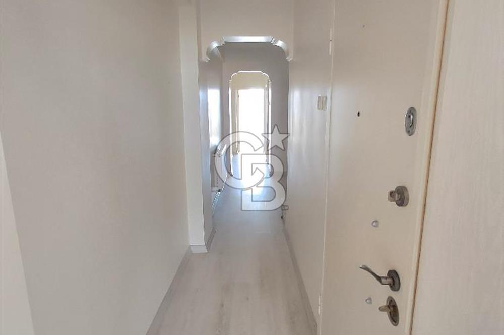 Şehremini Küçük Saray Meydanı’nda Satılık 1+1 Daire!