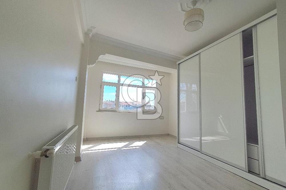 Şehremini Küçük Saray Meydanı’nda Satılık 1+1 Daire!