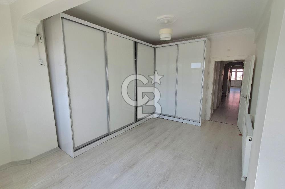 Şehremini Küçük Saray Meydanı’nda Satılık 1+1 Daire!