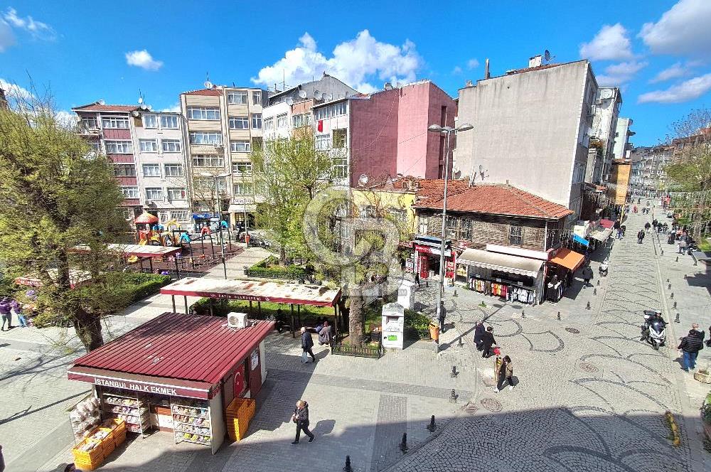 Şehremini Küçük Saray Meydanı’nda Satılık 1+1 Daire!