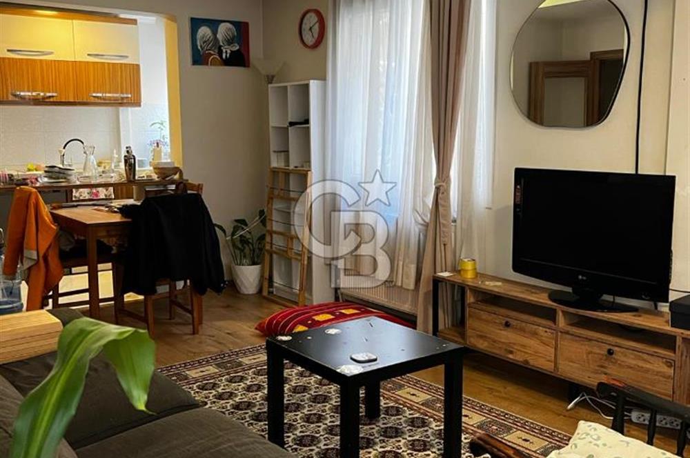 KARŞIYAKA AKSOY'DA TADİLATLI 2+1 KİRALIK DAİRE