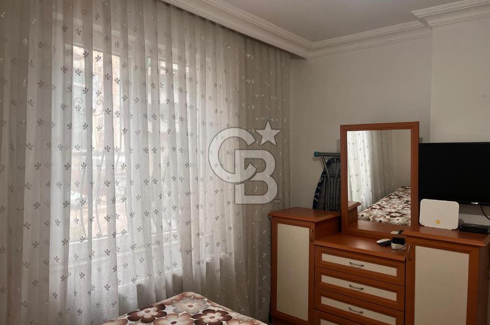 Dutlubahçe de eşyalı kiralık 2+1 katta daire