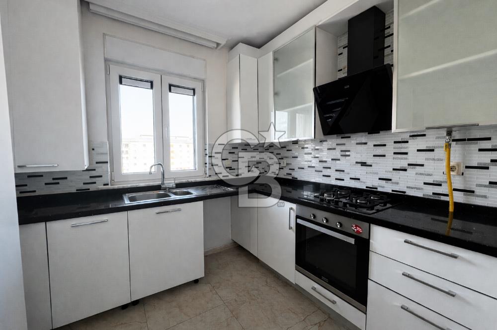 ERENKÖYDE MARMARAY YAKINI ÇİFT BANYOLU 3+1 KİRALIK DAİRE