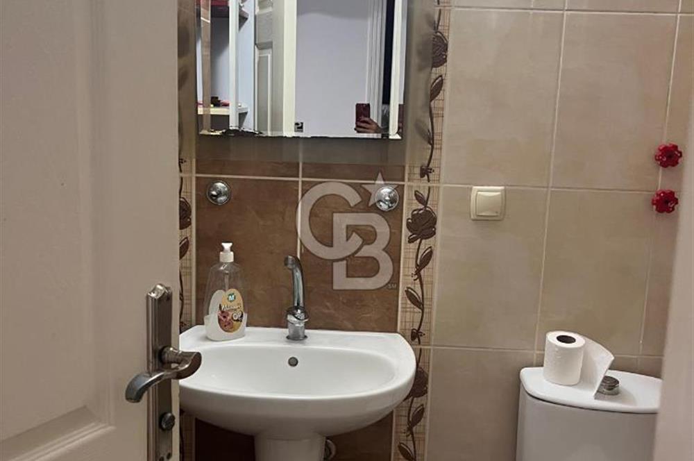 Dutlubahçe de eşyalı kiralık 2+1 katta daire