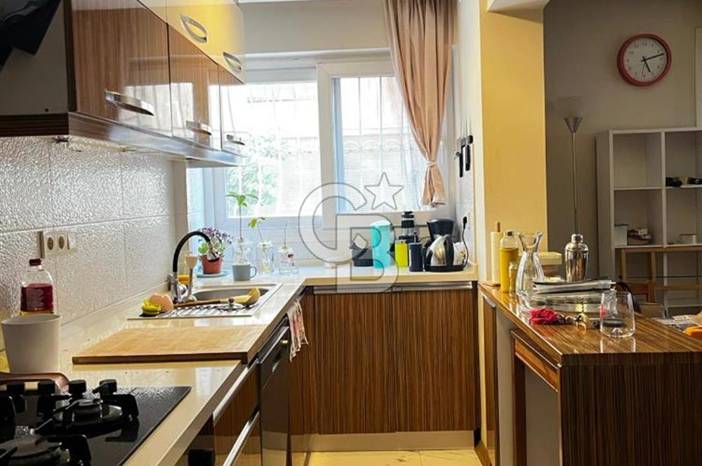 KARŞIYAKA AKSOY'DA TADİLATLI 2+1 KİRALIK DAİRE