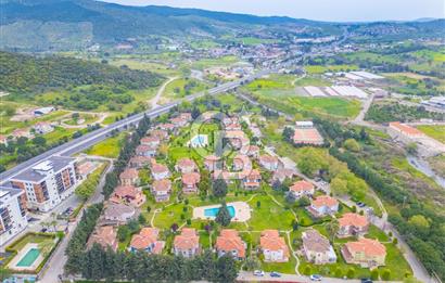 GÜZELBAHÇE ÇAMLI VİLLARI 5+1 SATILIK VİLLA 800M2 ARSA PAYI