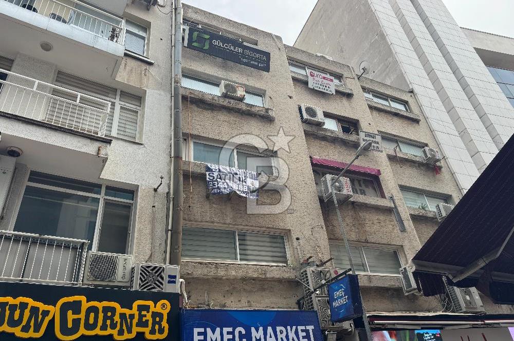 KARŞIYAKA ÇARŞI İÇİNDE 1+0 SATILIK OFİS