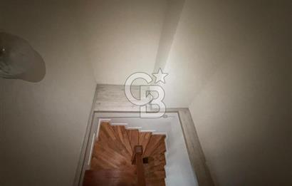 Aşağıdudullu Mahallesi Satılık 2+1 Ters Dubleks Daire