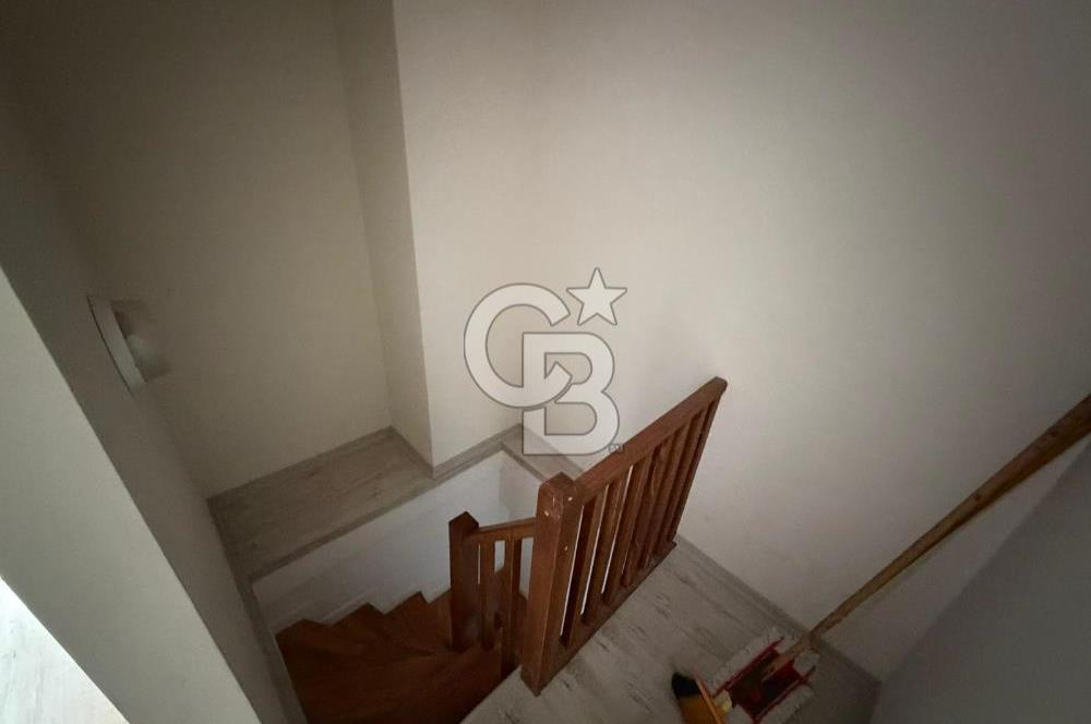 Aşağıdudullu Mahallesi Satılık 2+1 Ters Dubleks Daire